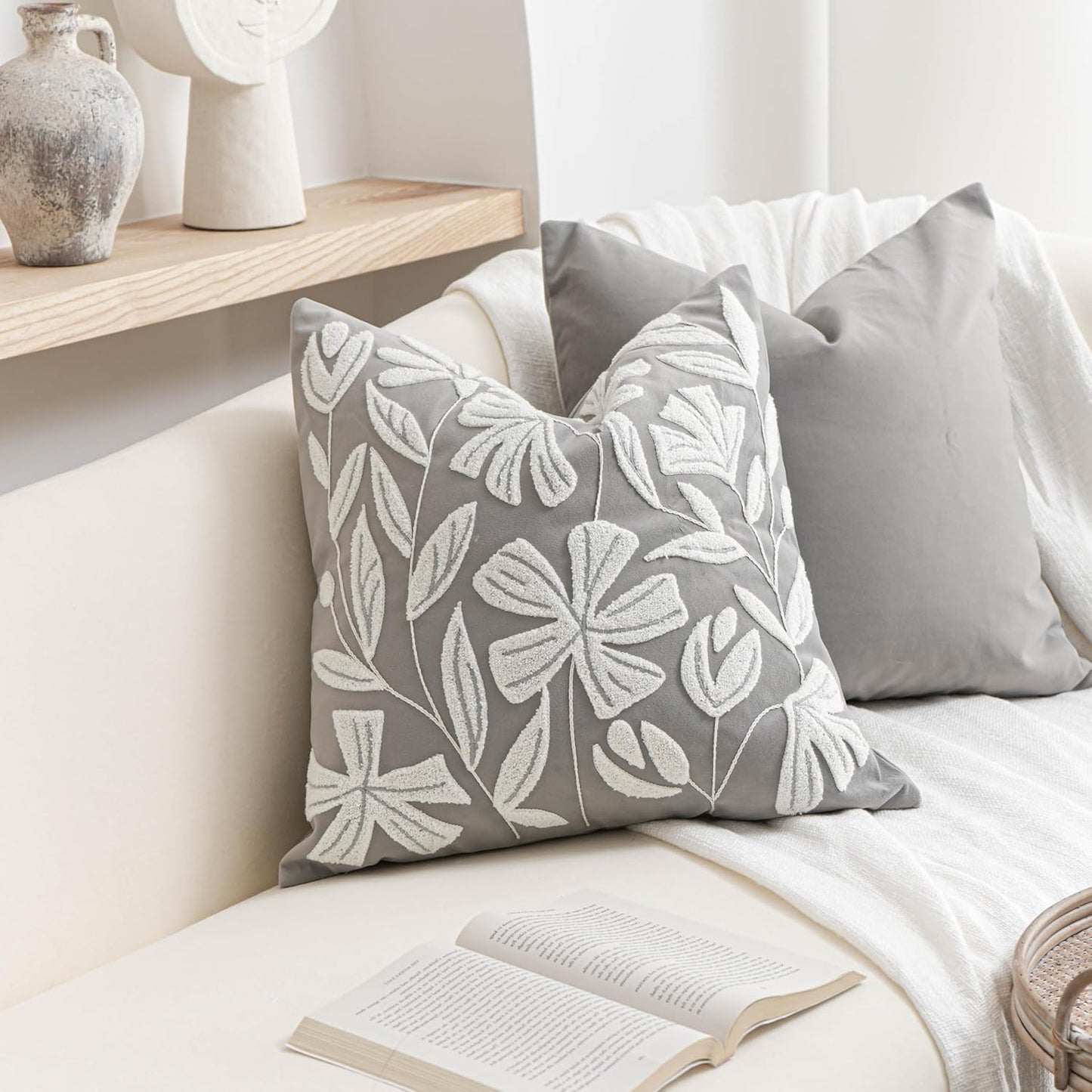Cream Velvet Floral Decorative Lumbar Throw Pillow Cover 12X20, Flower Tufted Soft Farmhouse Textured Pillowcase, Accent Pillowcase for Couch Sofa Bed Living Room