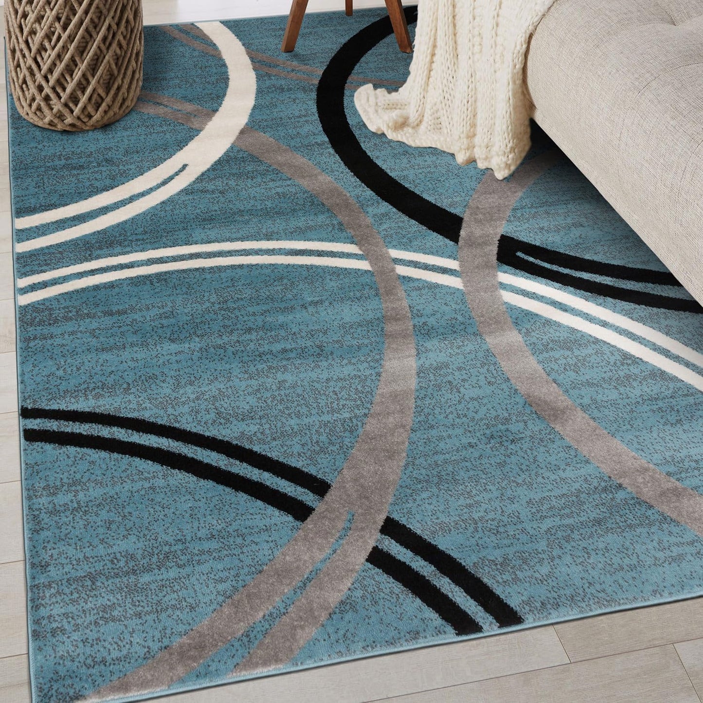 Rugshop Wavy Circles Design Area Rug, Fade-Resistant Carpet for Living Room, Dining Room, or Bedroom, Gray, 5'3" x 7'3"