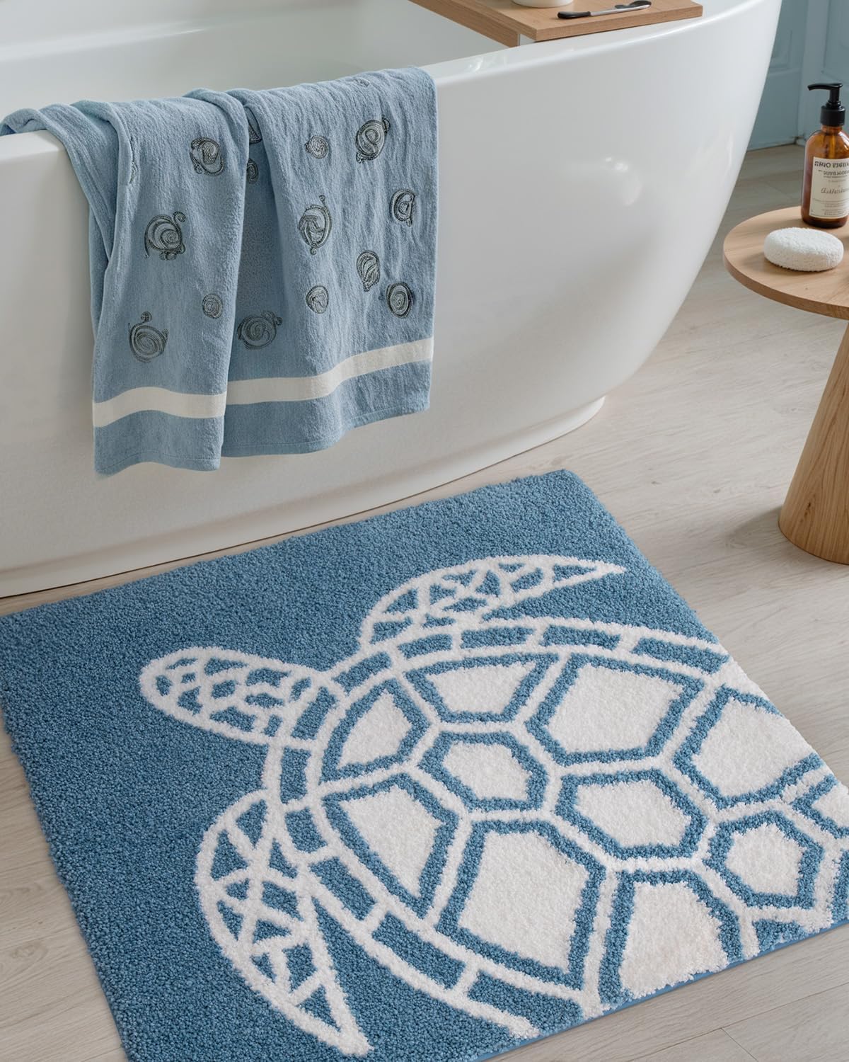 DEXI Bathroom Rug Non Slip, Washable Bath Mat Absorbent, Soft Microfiber Bathmat Monstera Deliciosa Embossed Leaf Carpet for Shower Floor, Square 31x31,Green