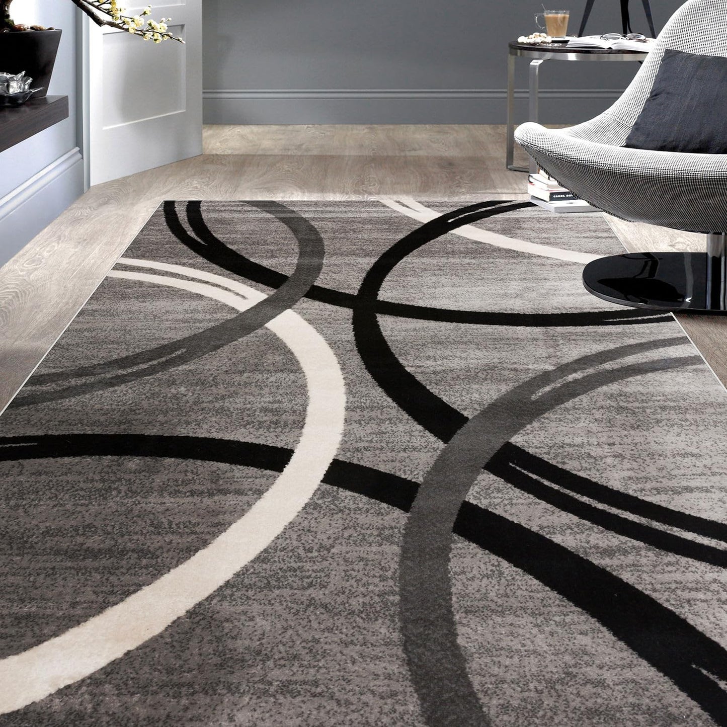 Rugshop Wavy Circles Design Area Rug, Fade-Resistant Carpet for Living Room, Dining Room, or Bedroom, Gray, 5'3" x 7'3"