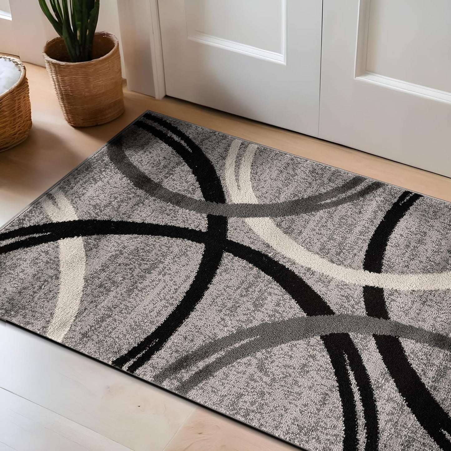 Rugshop Wavy Circles Design Area Rug, Fade-Resistant Carpet for Living Room, Dining Room, or Bedroom, Gray, 5'3" x 7'3"