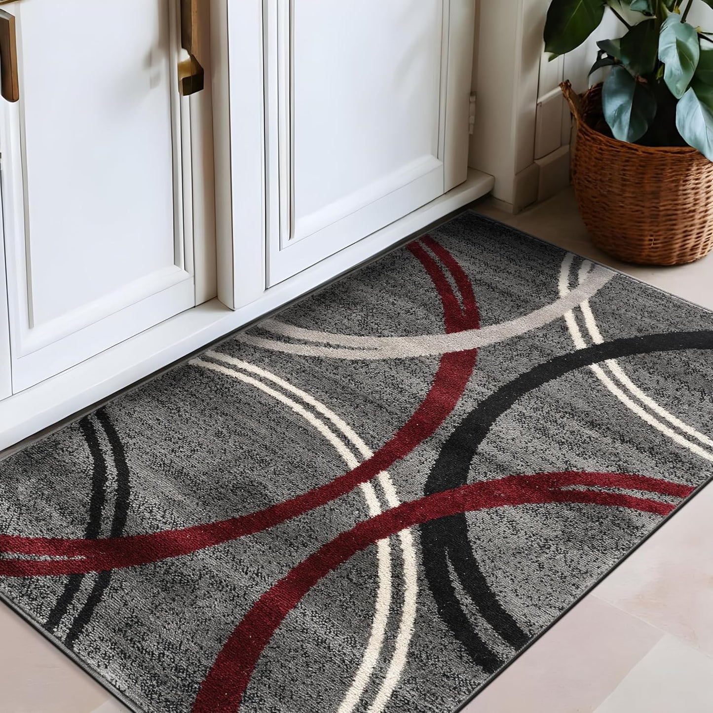 Rugshop Wavy Circles Design Area Rug, Fade-Resistant Carpet for Living Room, Dining Room, or Bedroom, Gray, 5'3" x 7'3"