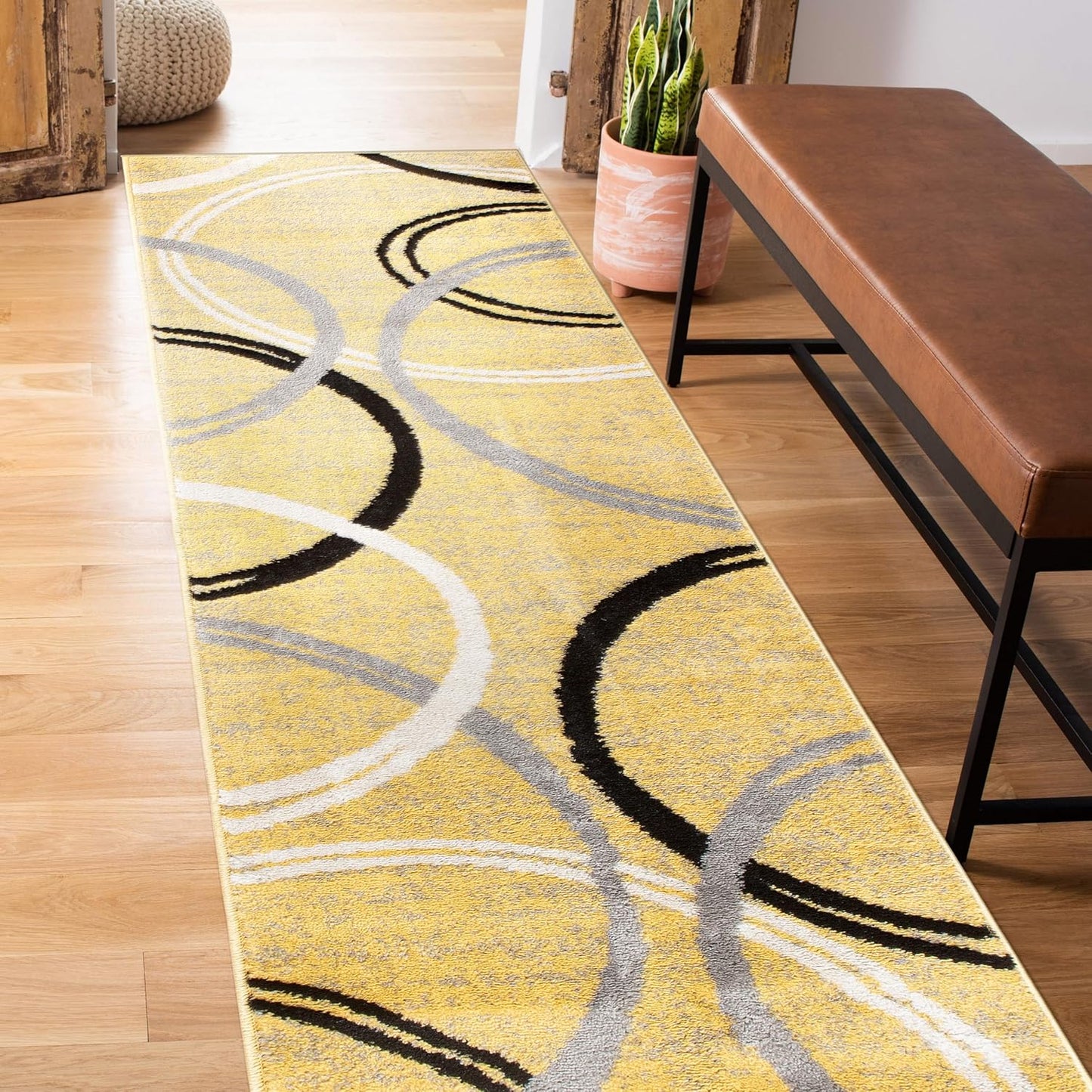 Rugshop Wavy Circles Design Area Rug, Fade-Resistant Carpet for Living Room, Dining Room, or Bedroom, Gray, 5'3" x 7'3"