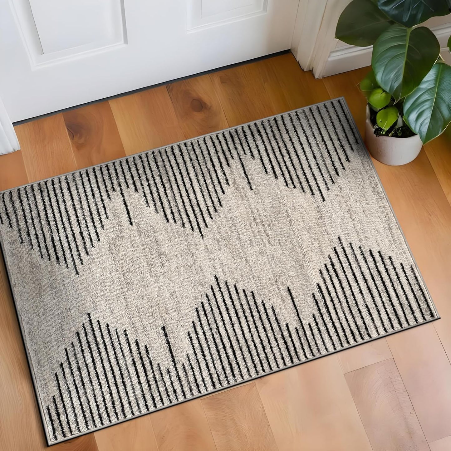 Rugshop Bohemian Stripe Stain Resistant High Traffic Living Room Kitchen Bedroom Dining Home Office Area Rug 5' x 7' Black